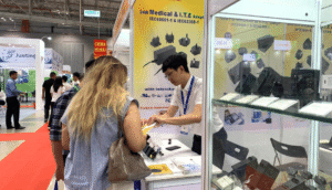 medical-grade external power supply